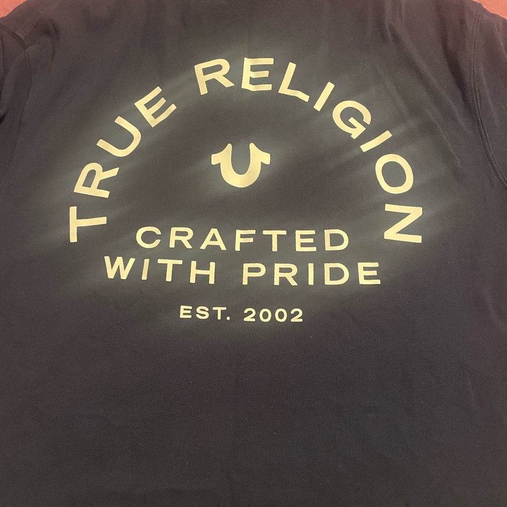 True Religion short sleeve polo style shirt two buttons in the front - Picture 2 of 2